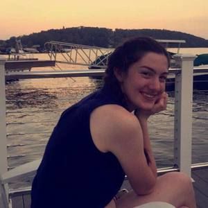 Meet your Posher, Stephanie